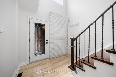 17 PATRICIAN Crt, Bradford West Gwillimbury - Bradford image-0-4