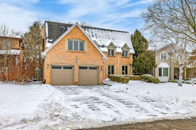 27 Aitken Circle