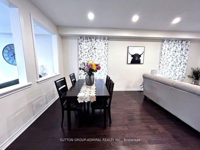 81 Livante Crt, Markham - Victoria Square image-0-3