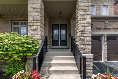 1 Elmer Daniels Crt, Whitchurch-Stouffville - Stouffville image-0-1