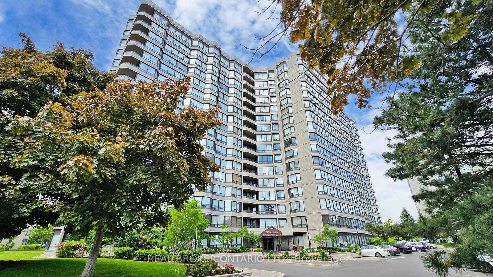 Condo for sale at 1402-7440 Bathurst Street, Vaughan, Brownridge, L4J 7K8 - MLS: N12229547
