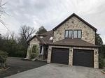 18 Lexington Drive