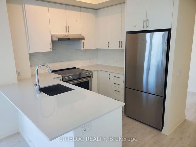 2520 - 8960 Jane Street