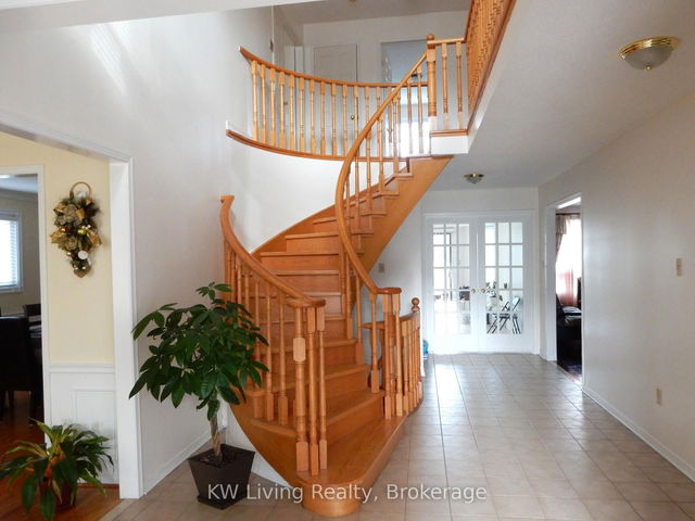 58 Montrose Crescent