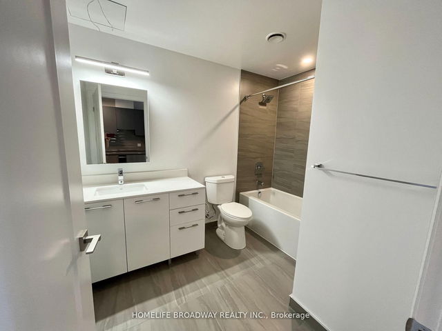 826 - 38 Water Walk Drive