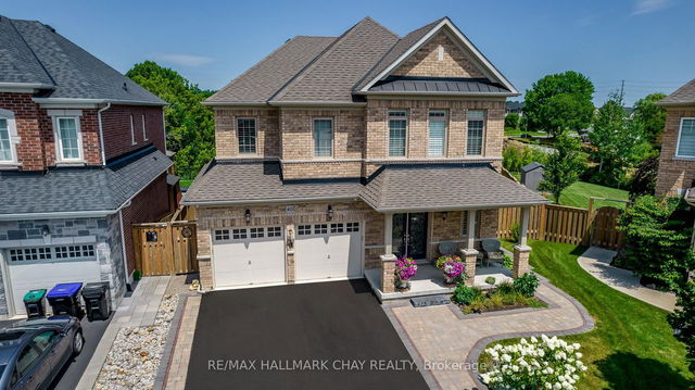40 Cayton Crescent