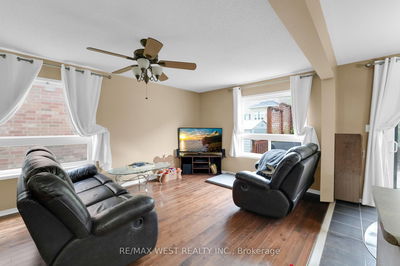57 Kalinda Rd, Newmarket - Summerhill Estates image-0-4