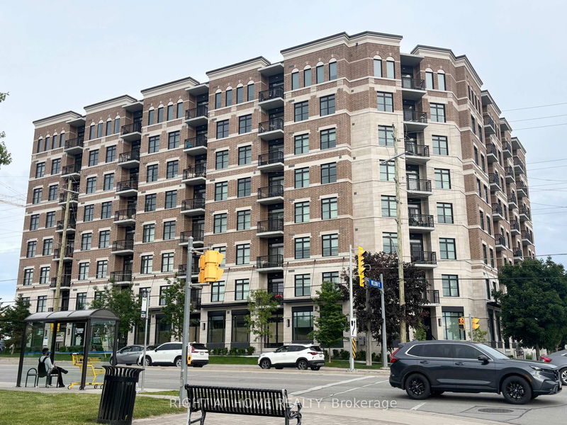 Unit 407 — 5917 Main St, Whitchurch-Stouffville - Stouffville image-0-0