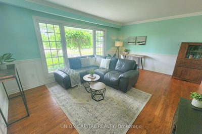 124 Booth Dr, Whitchurch-Stouffville - Stouffville image-0-4