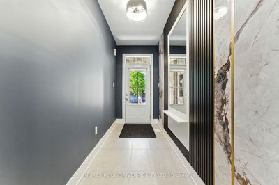7 Caviglia Lane, Markham - Box Grove image-0-1