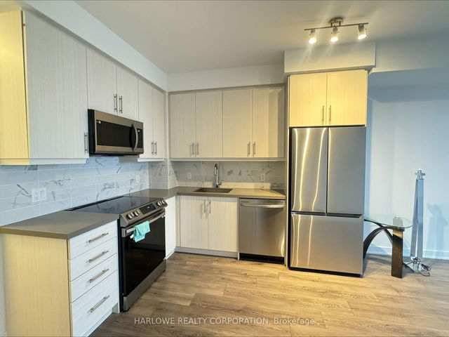2309 - 105 Oneida Crescent