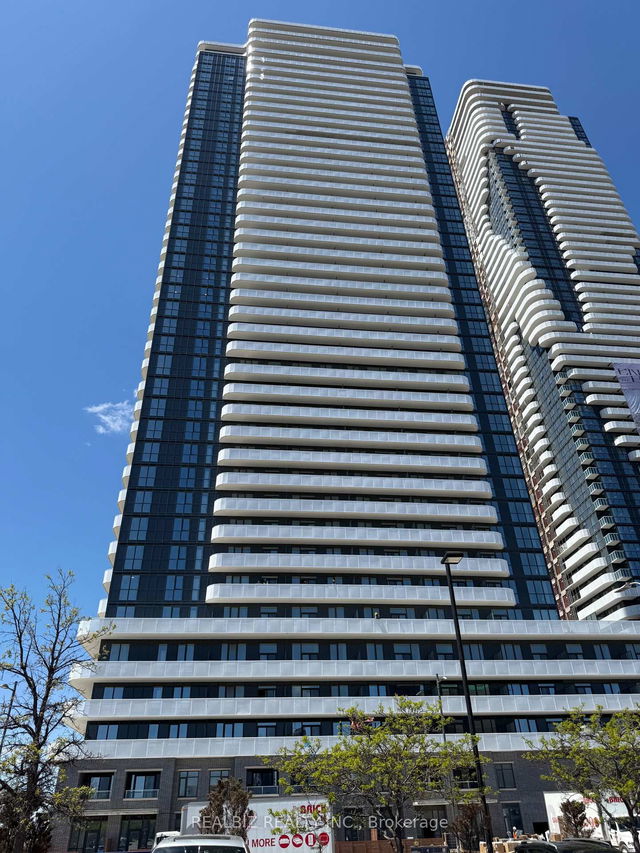 315 - 28 Interchange Way
