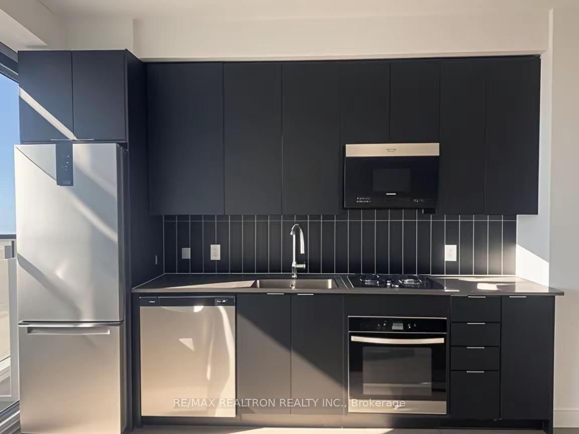 2920 HWY 7, Unit 4705 - Photo 2