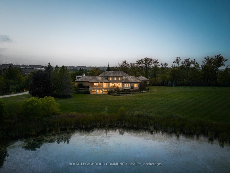 130 St. John's Sdrd E, Aurora, L4G 0M6 | Image 3