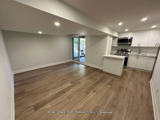 8 Mendys Forest Crescent