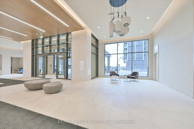201 - 8960 Jane Street