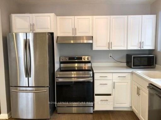 Main - 23 Algonquin Crescent