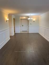 1005 - 343 Clark Avenue W