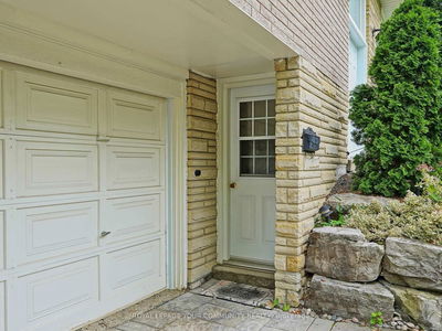 45 Squire Baker's Lane, Markham - Sherwood-Amberglen image-0-2
