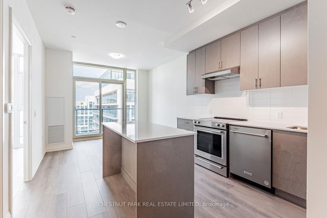 2717 - 8960 Jane Street