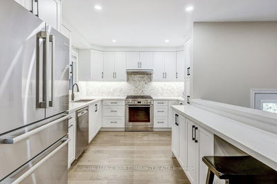 41 Brightbay Cres, Markham - Grandview image-0-4