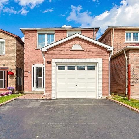 85 Chloe Crescent