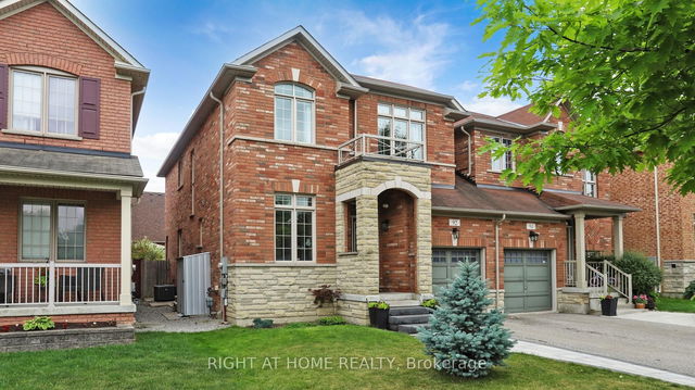92 Waterlily Trail