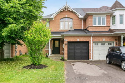 316 Warner Cres, Newmarket - Summerhill Estates