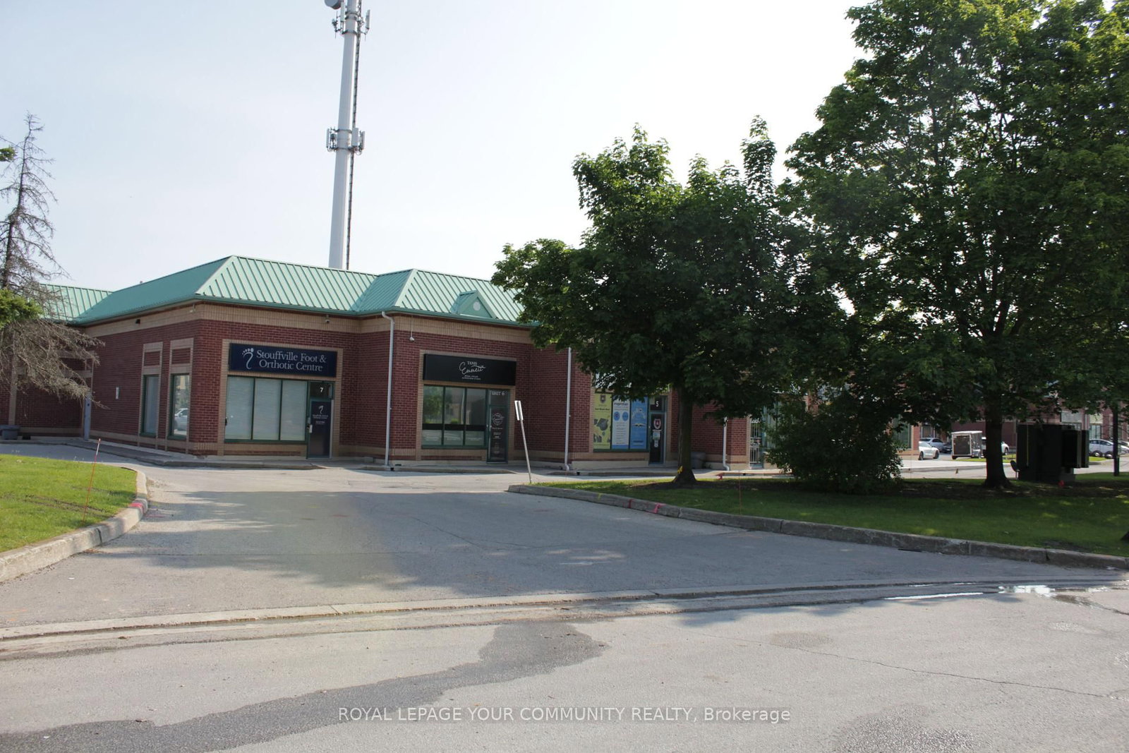 100 Ringwood Drive, Unit 6 - Photo 2