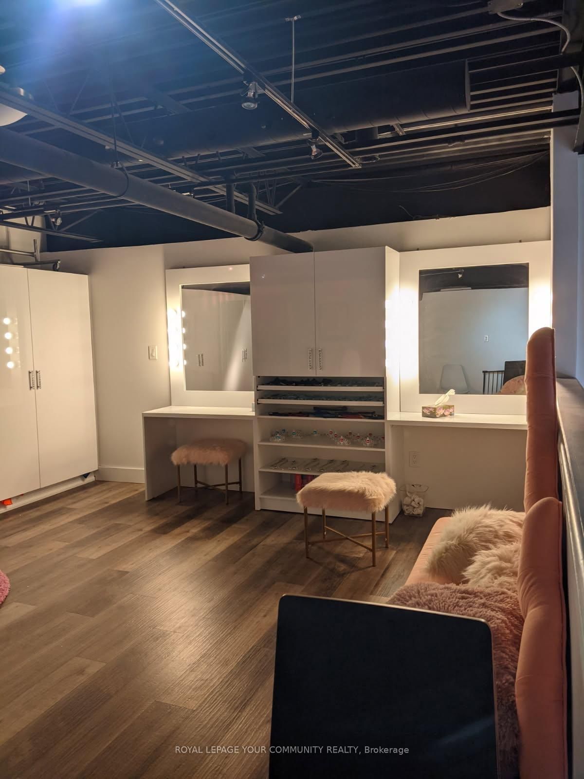 100 Ringwood Drive, Unit 6 - Photo 7