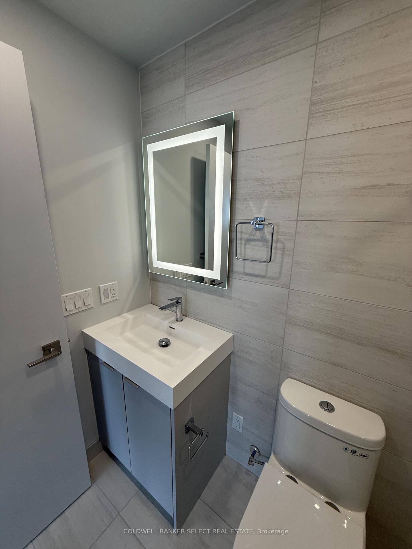 2920 HWY 7 Road, Unit 5208 - Photo 6