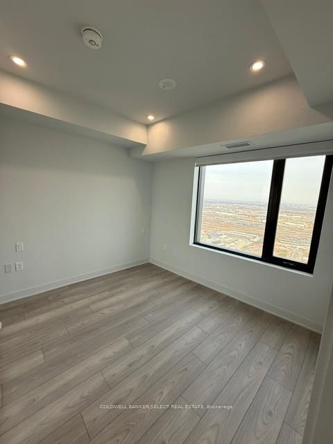 2920 HWY 7 Road, Unit 5208 - Photo 9