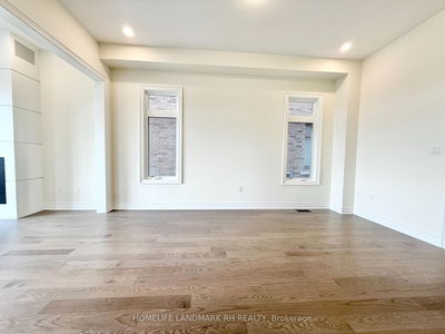 186 Leslie Richards St, Markham - Rural Markham image-0-3