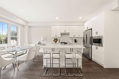 14 Deer Park Lane, Markham - Old Markham Village image-0-4