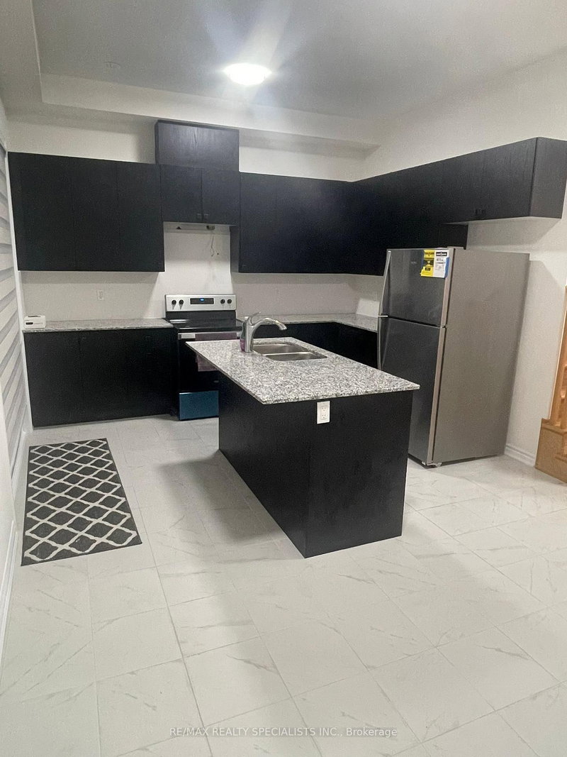 60 Inverary Cres, Vaughan, L4L 1A7 | Image 2