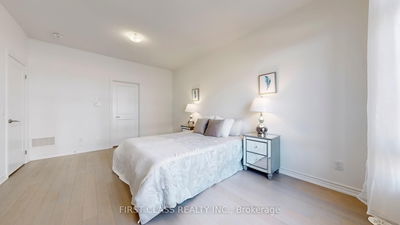 91 William Saville St, Markham - Unionville image-0-3