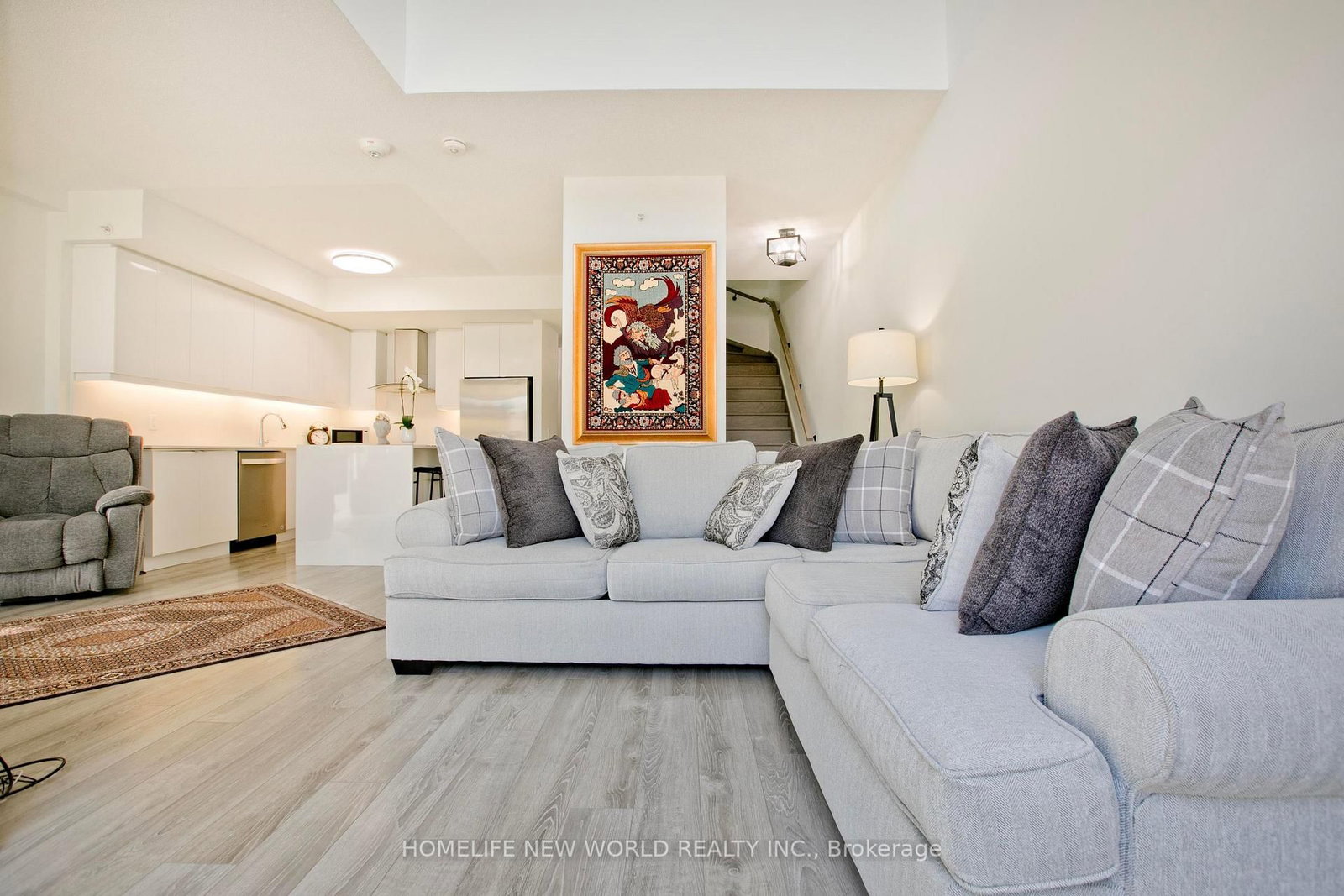 9618 Yonge Street, Unit TH 105 - Photo 15