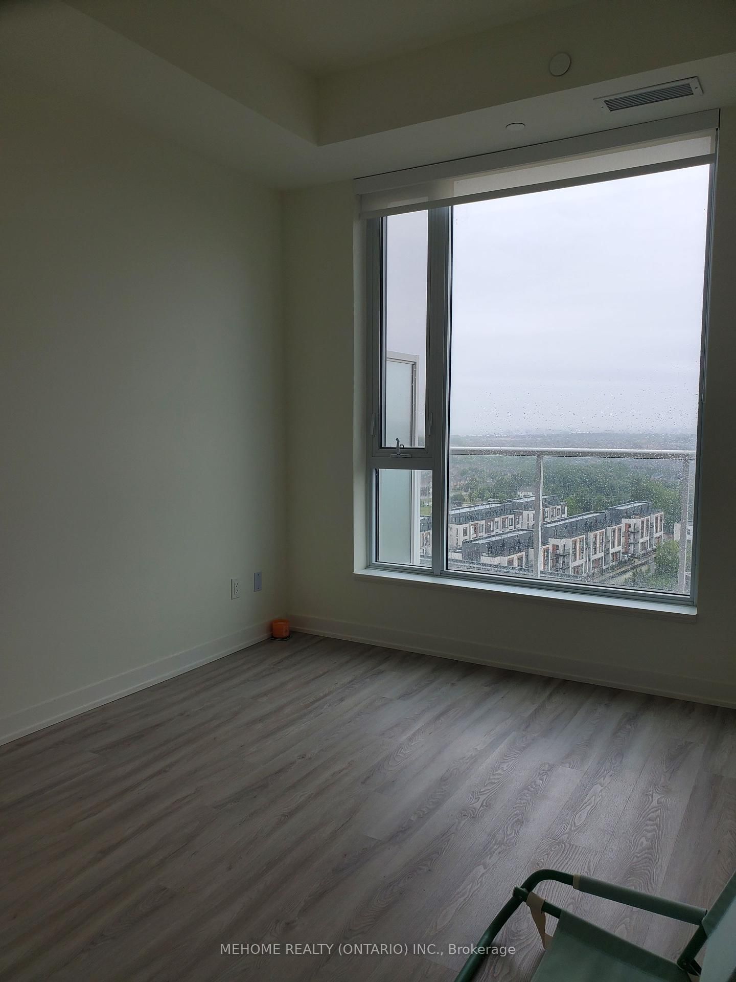 2 David Eyer Road, Unit #1424 - Photo 3