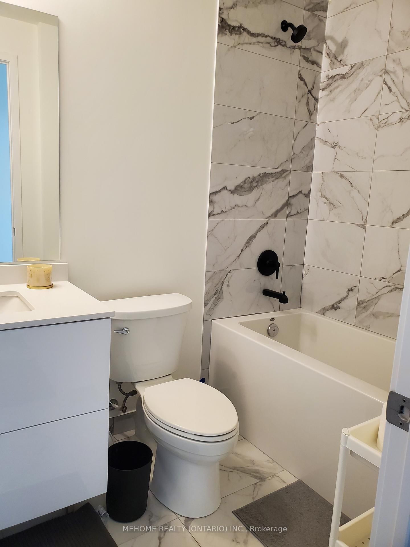 2 David Eyer Road, Unit #1424 - Photo 8