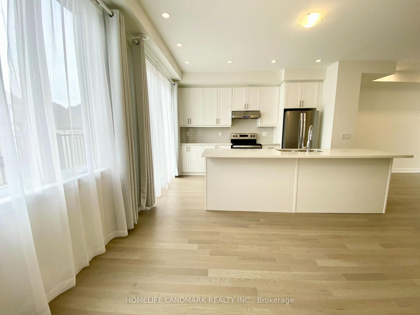 27 Guardhouse Crescent - Photo 10