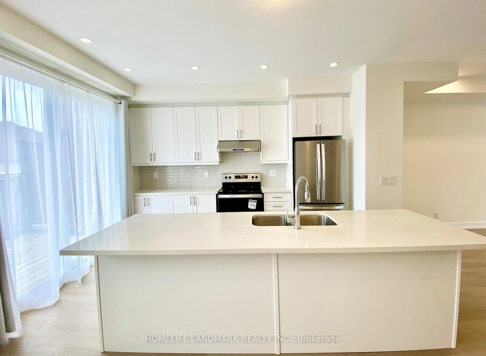 27 Guardhouse Crescent - Photo 11