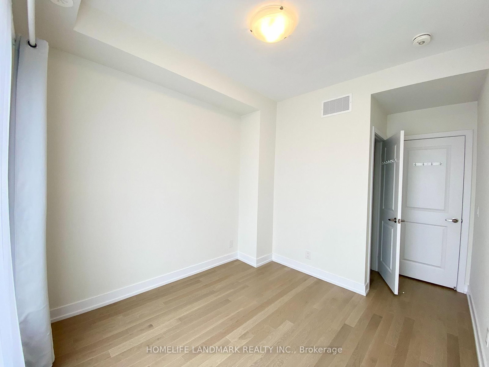 27 Guardhouse Crescent - Photo 32