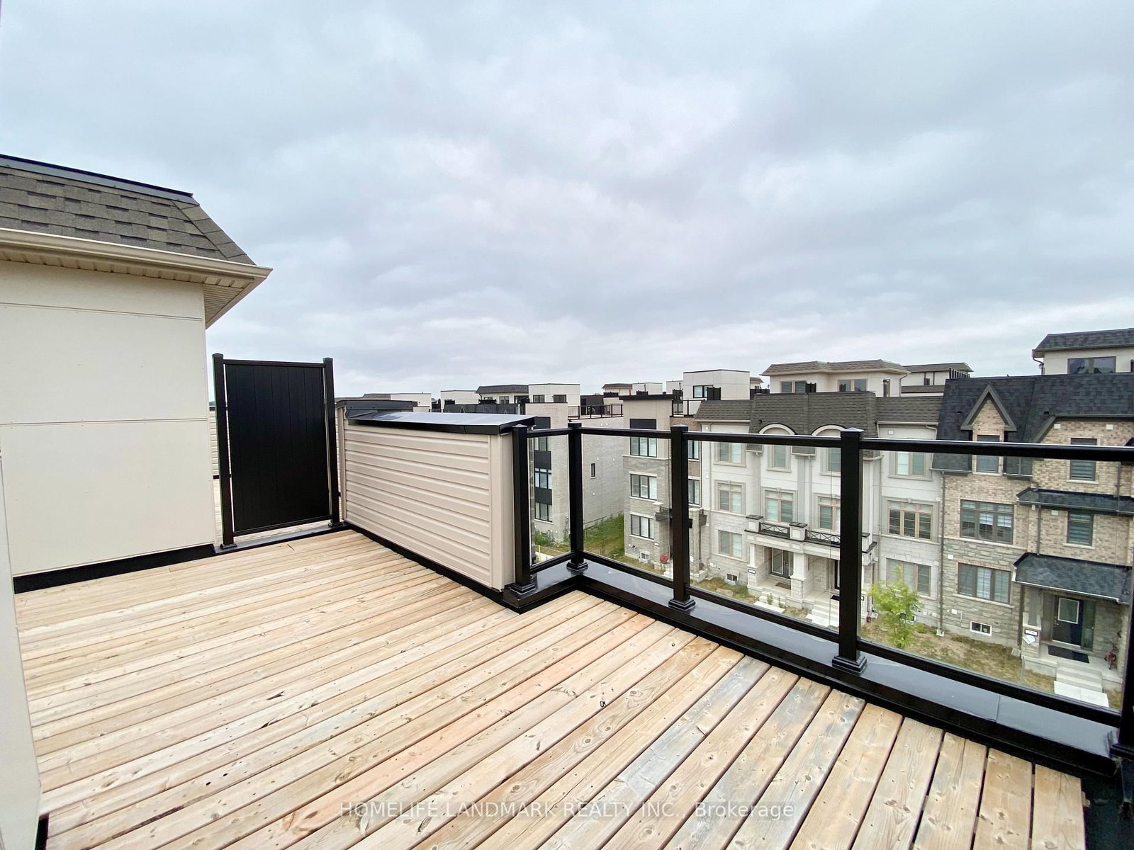 27 Guardhouse Crescent - Photo 35