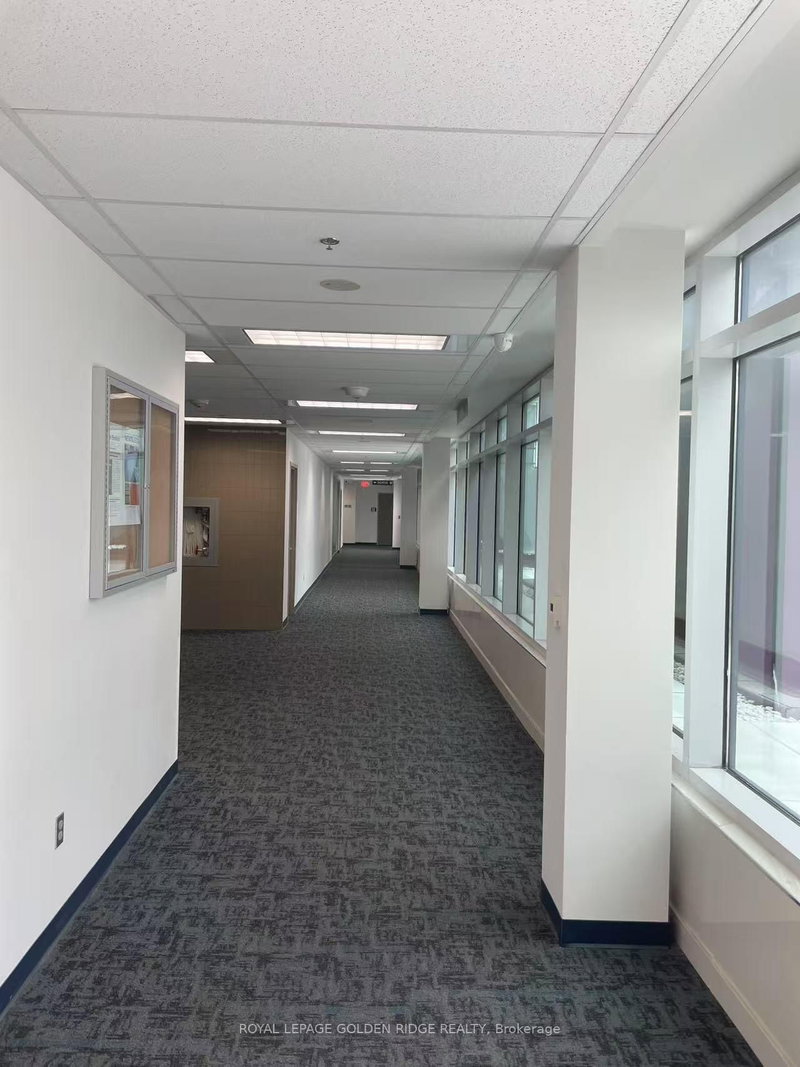 312 - 9390 Woodbine Ave, Markham, L6C 0M5 | Image 2