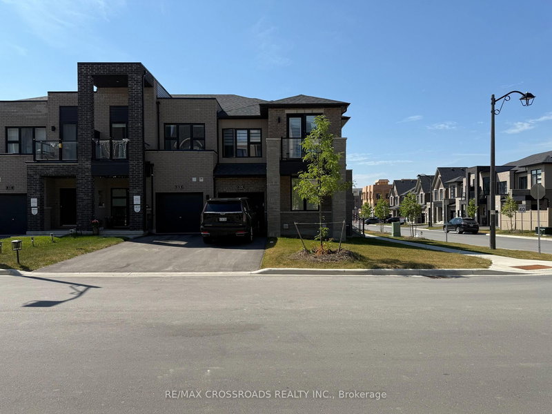 15 PERCY RYE Ave, Markham, L6C 3K1 | Image 2