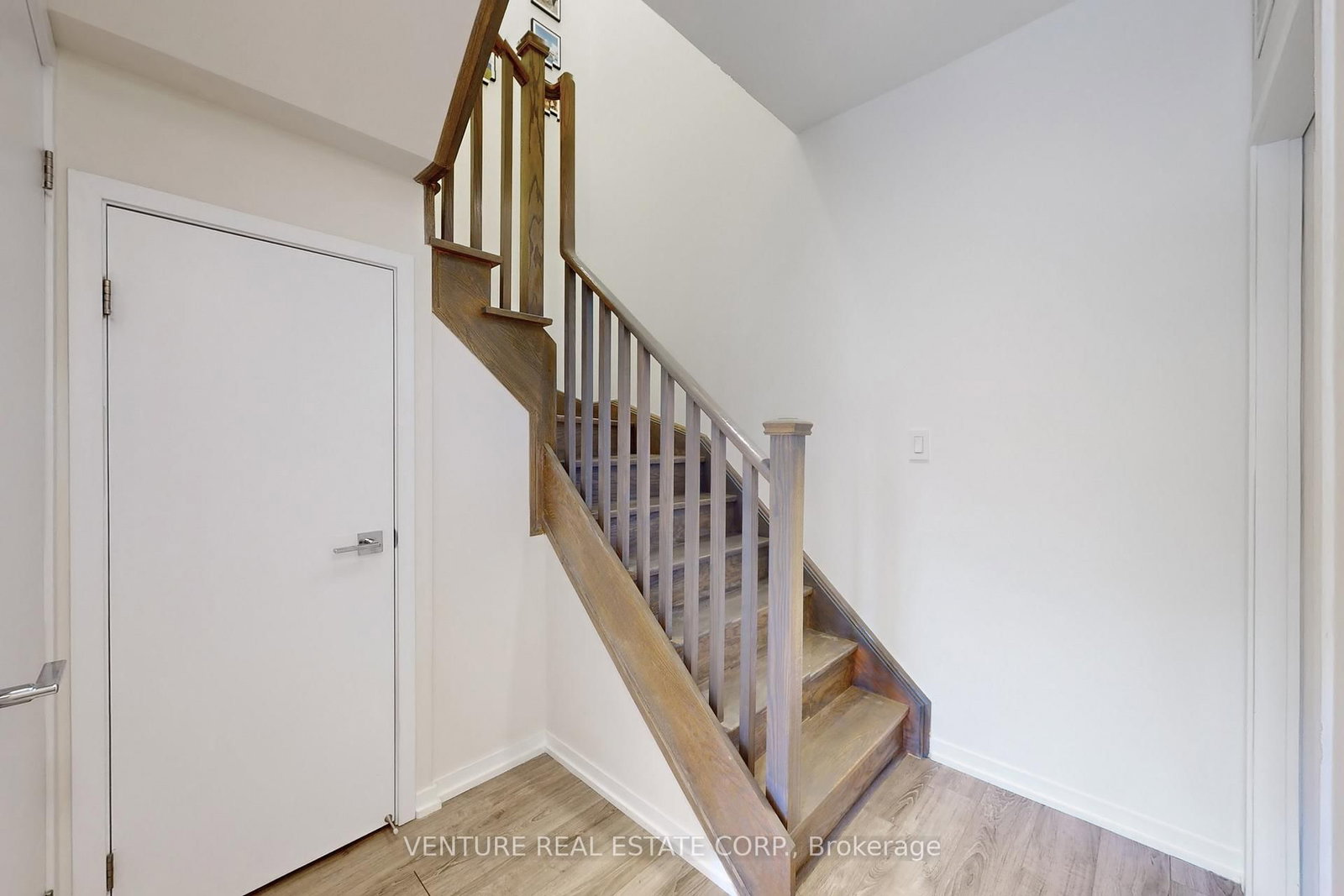 26 Bruce Street, Unit E11 - Photo 20