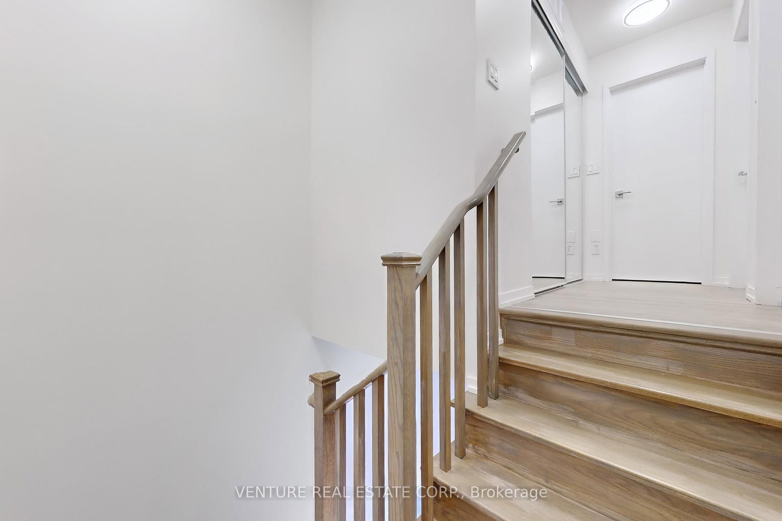 26 Bruce Street, Unit E11 - Photo 22