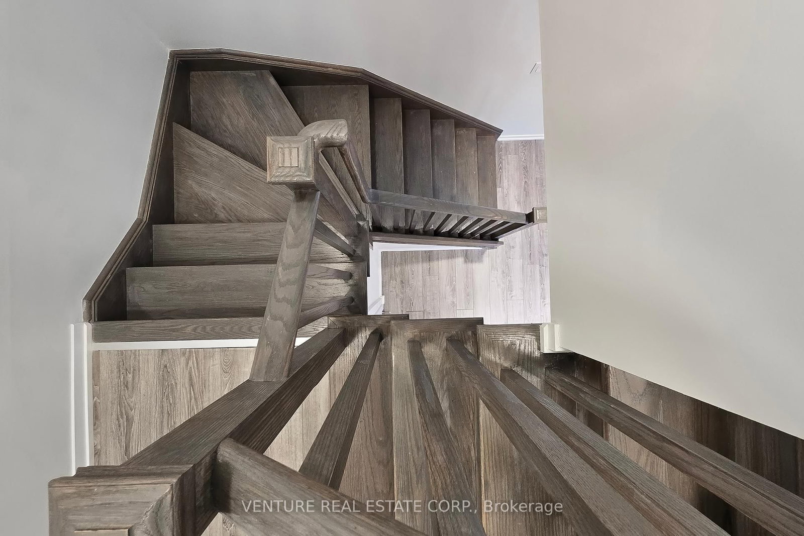 26 Bruce Street, Unit E11 - Photo 23