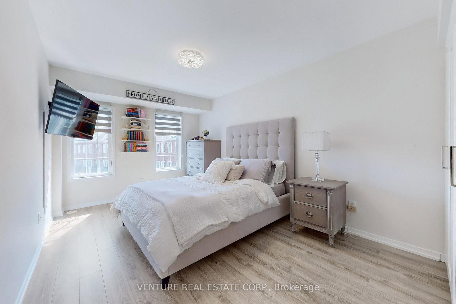 26 Bruce Street, Unit E11 - Photo 24