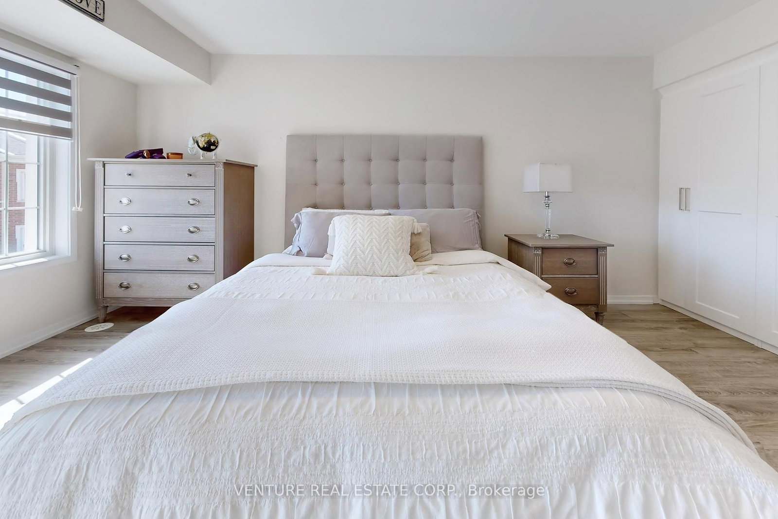 26 Bruce Street, Unit E11 - Photo 27